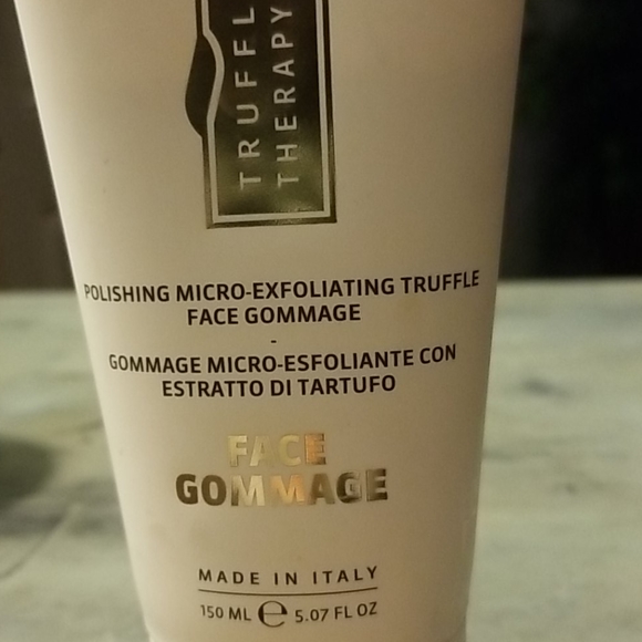 Skin&Company exfoliater. - Picture 2 of 2